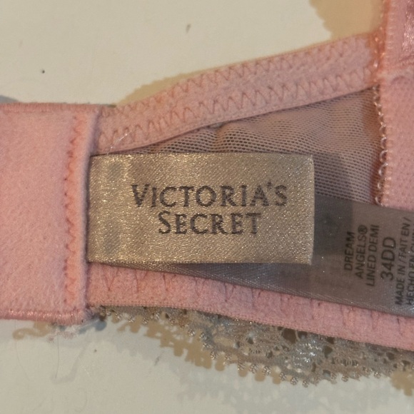 VICTORIA’S SECRET Dream Angels Lace Cups BRA 34DD - Picture 8 of 12